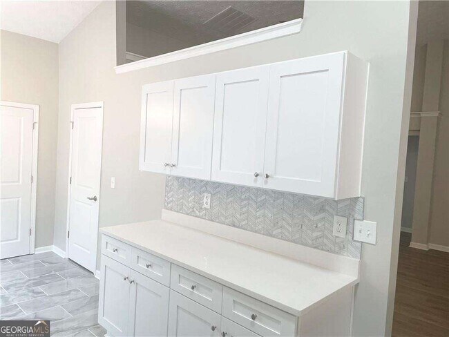 Building Photo - 2715 Sterling Creek Ct