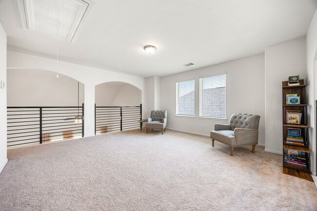 Building Photo - 2487 Solaris Bnd Dr