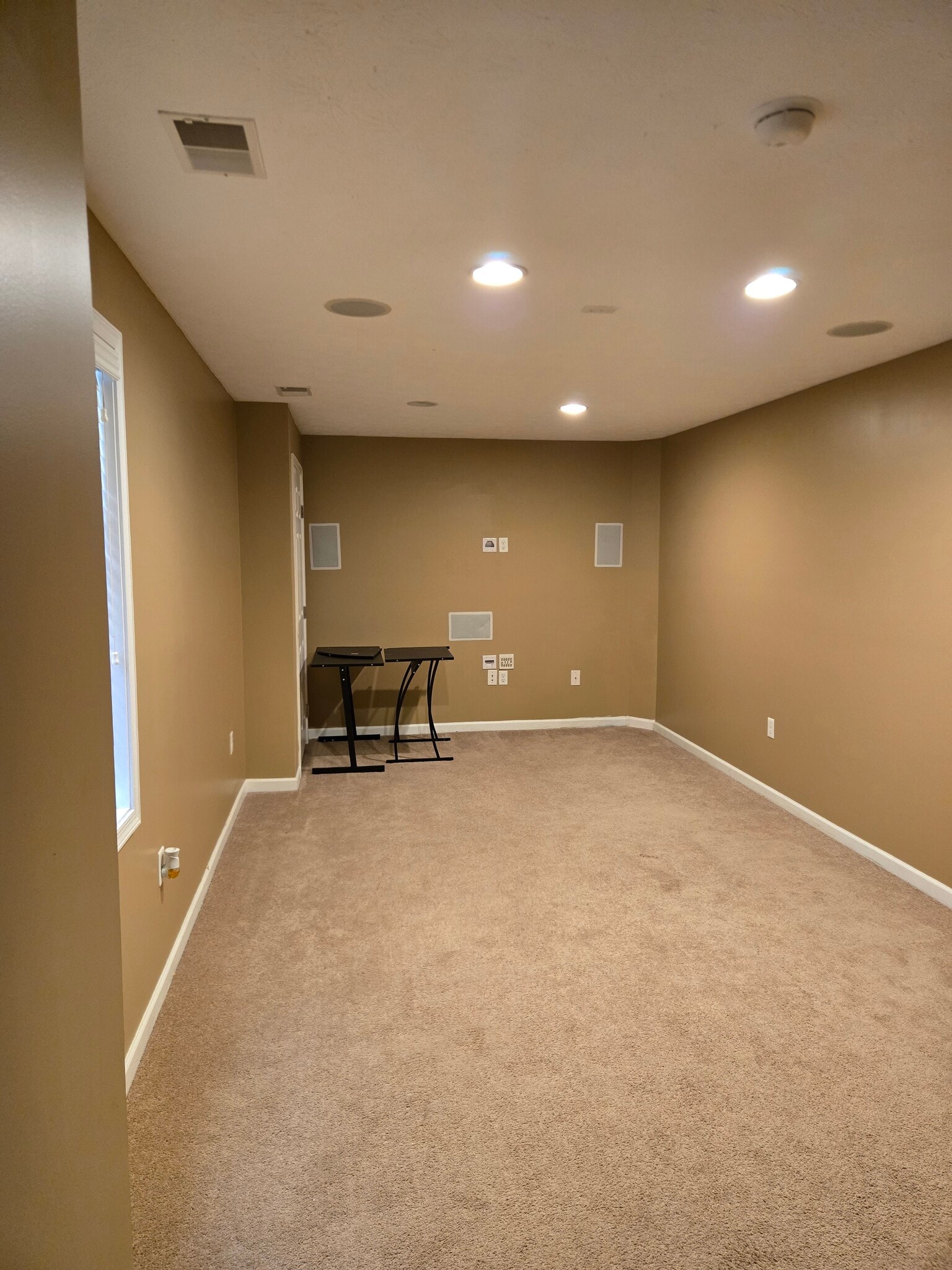 Game room - 1812 Michael Dr