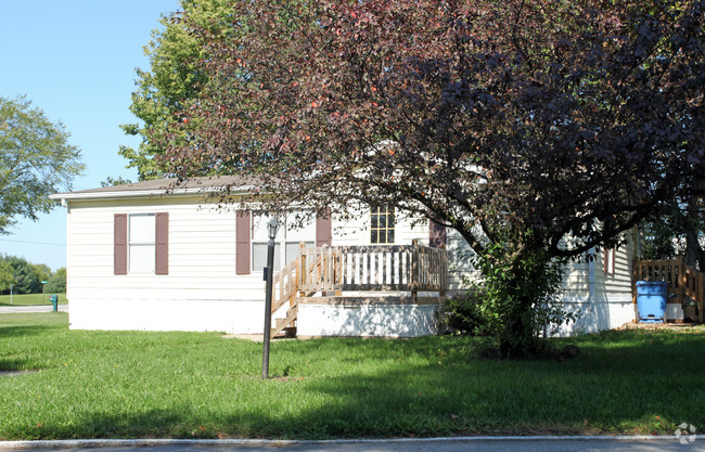 Primary Photo - Blue Ridge Estates