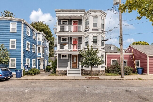 Building Photo - 4 Northey St