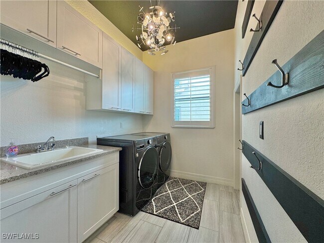 Building Photo - 4231 Siderno Ct