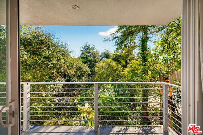 Building Photo - 2388 Kimridge Rd