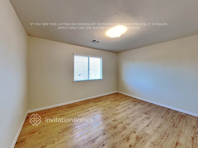 Building Photo - 18723 Dennington Dr