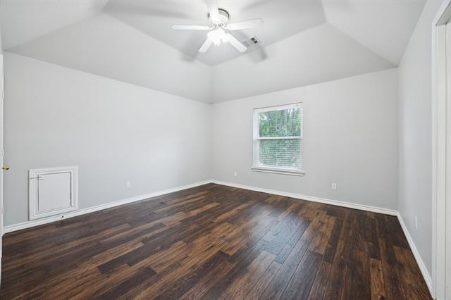 Building Photo - 1517 Brighton Dr