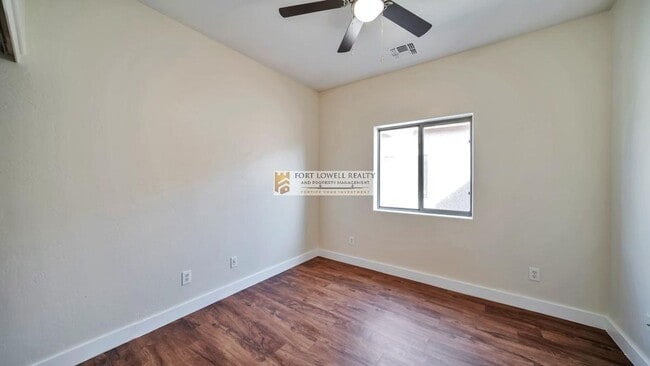 Building Photo - Remodeled NW SFR
