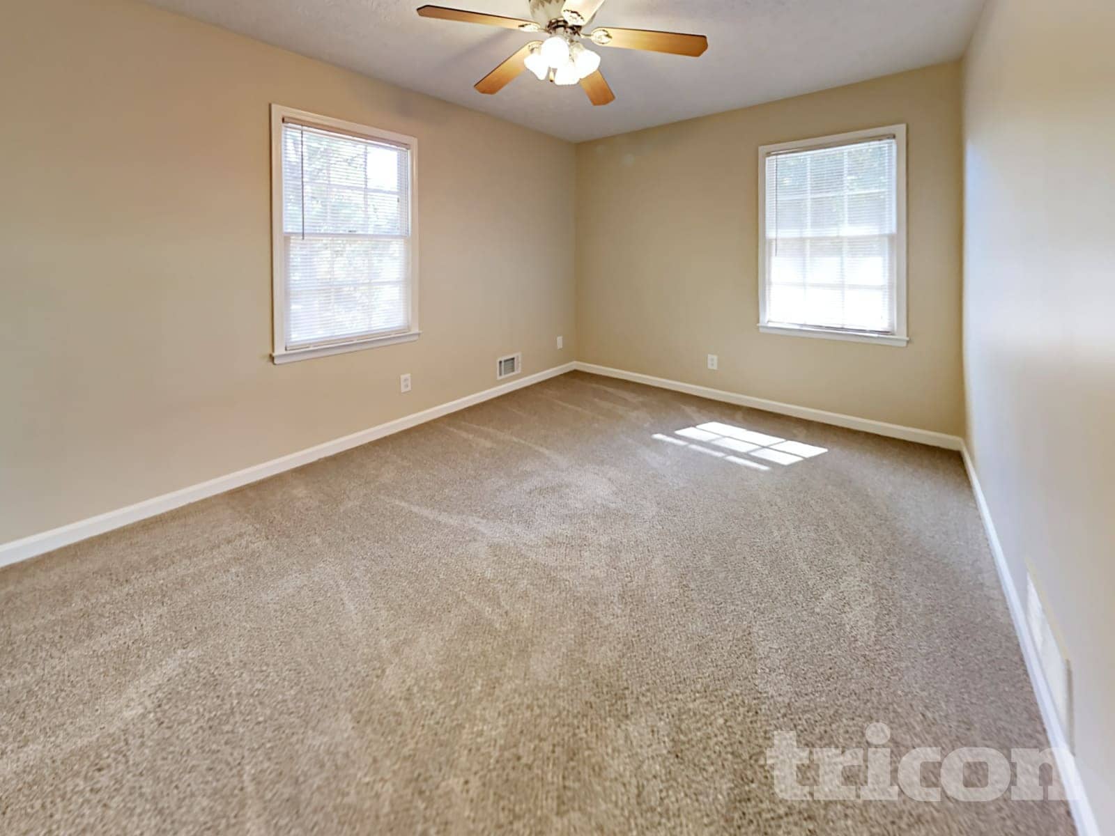 Building Photo - 4273 Ipwich Ct SW