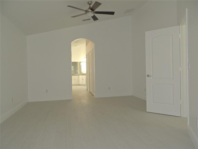 Building Photo - 10006 Brodbeck Blvd