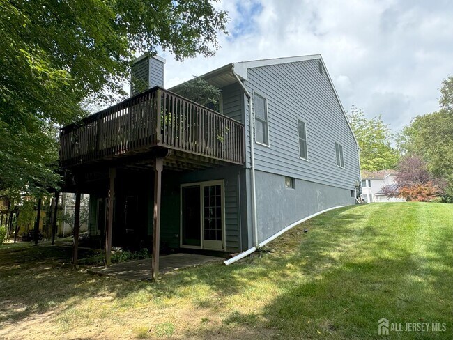 Building Photo - 36 Lavender Dr