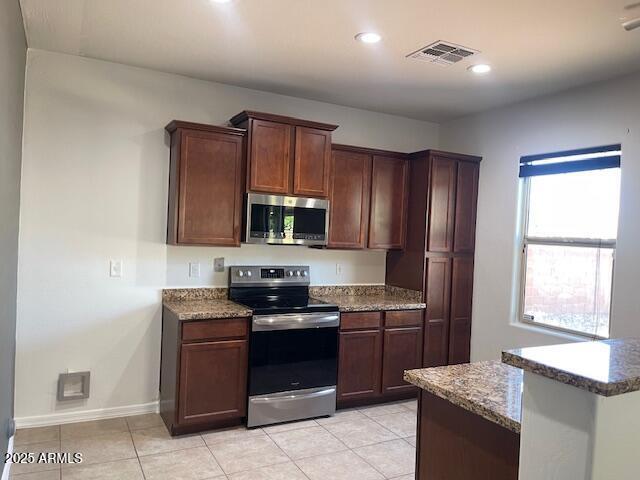Building Photo - 7090 S 252nd Dr