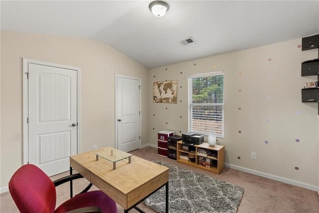 Building Photo - 62 Timberland Trace Way