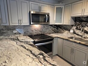 Building Photo - 1480 Masters Cir