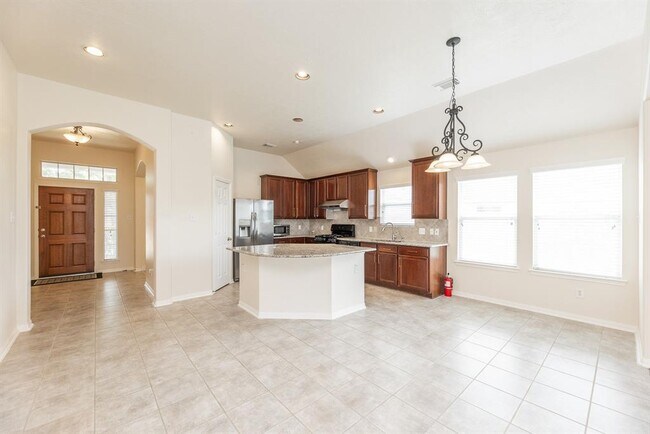 Building Photo - 19234 Mustang Pointe Ln