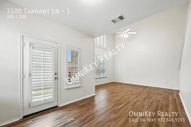 Building Photo - 3100 Tarrant Ln