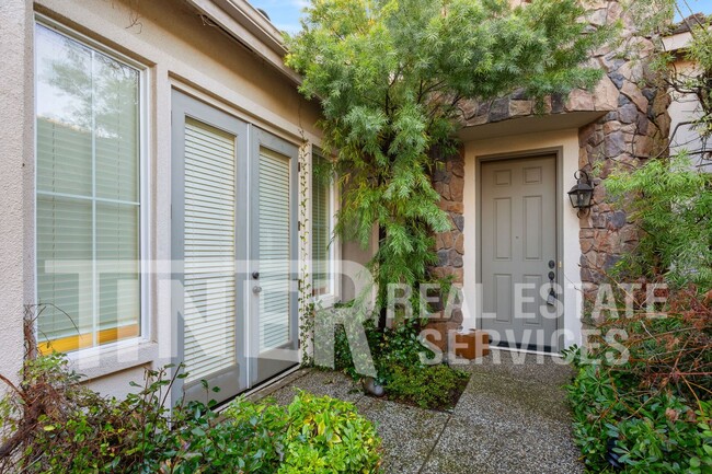 Building Photo - Fairytale Charm at this East Roseville Par...