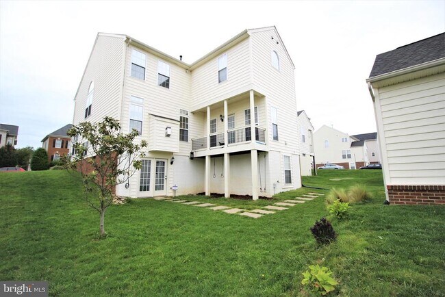 Building Photo - 2531 Transom Pl