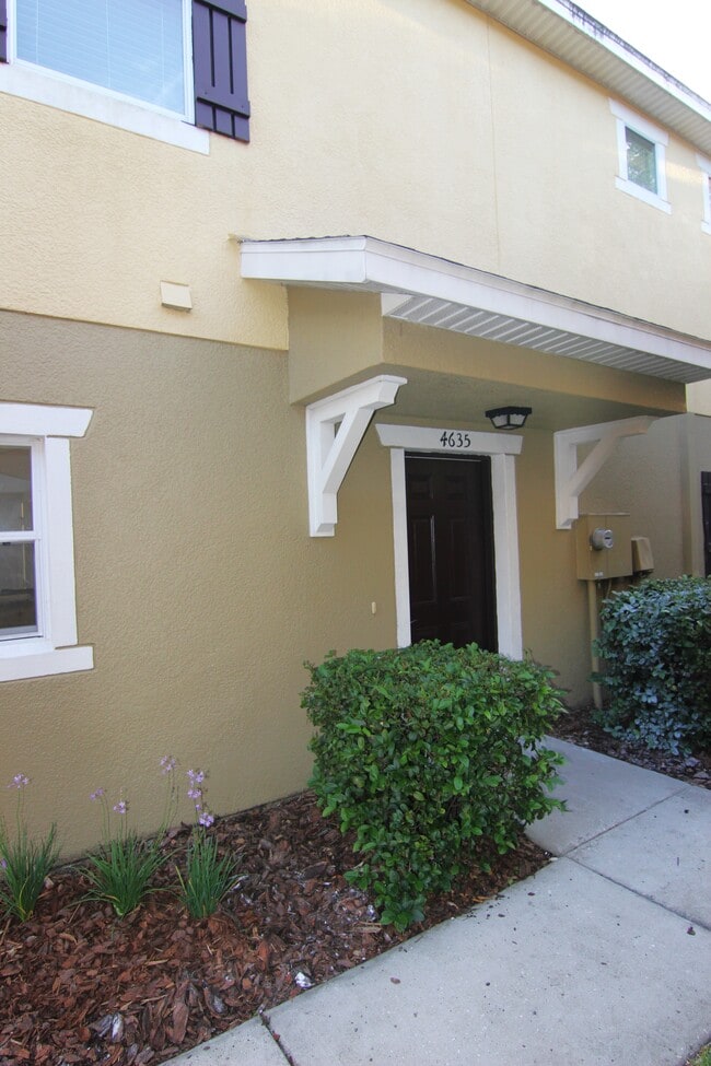 Front door - 4635 Chatterton Way