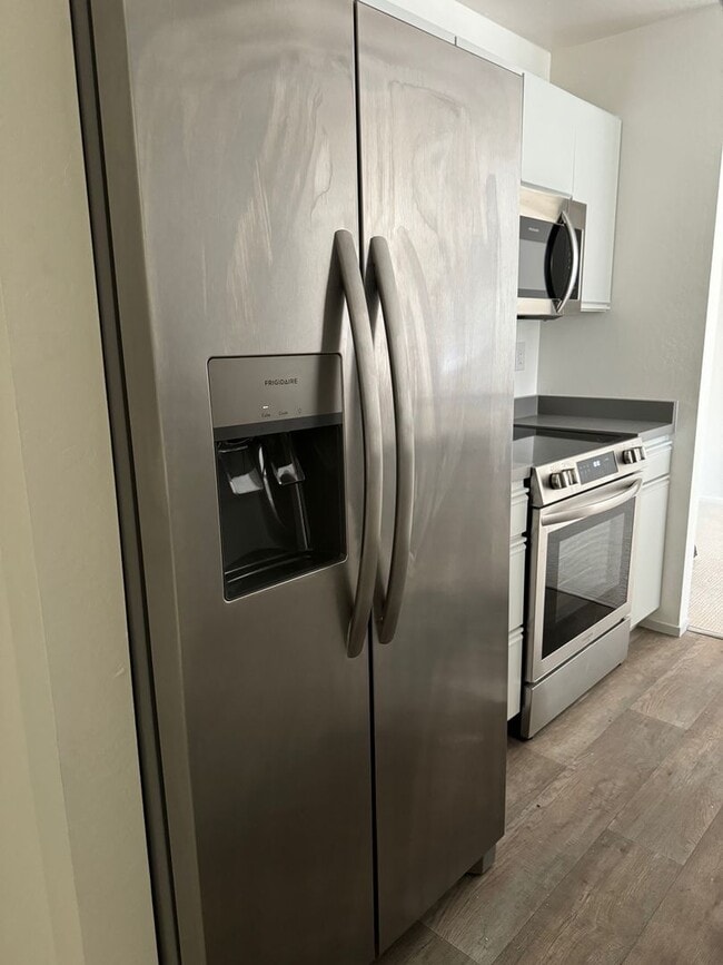 Building Photo - 3173 Wayside Plaza