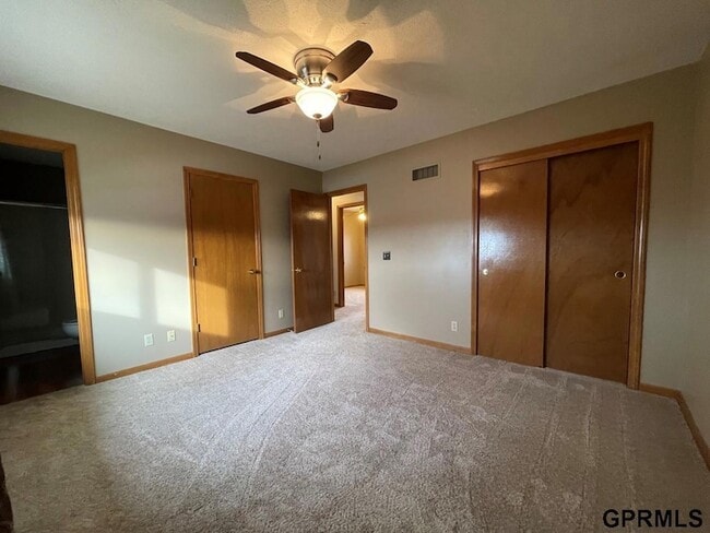 Building Photo - 406 Fort St