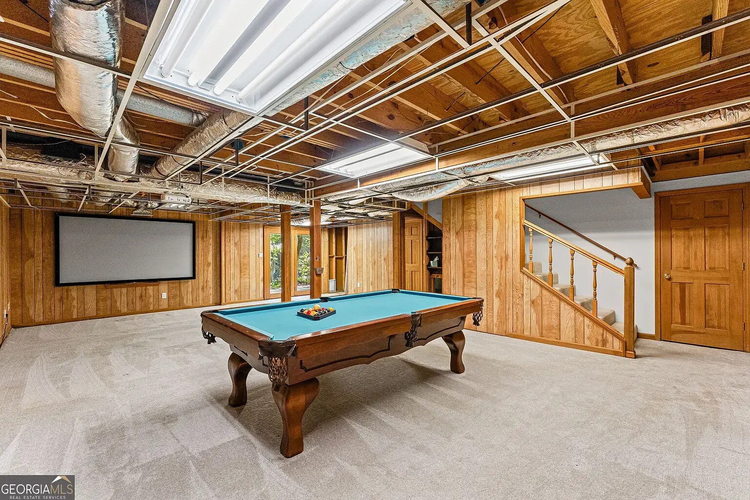 Building Photo - 220 Hollyridge Dr