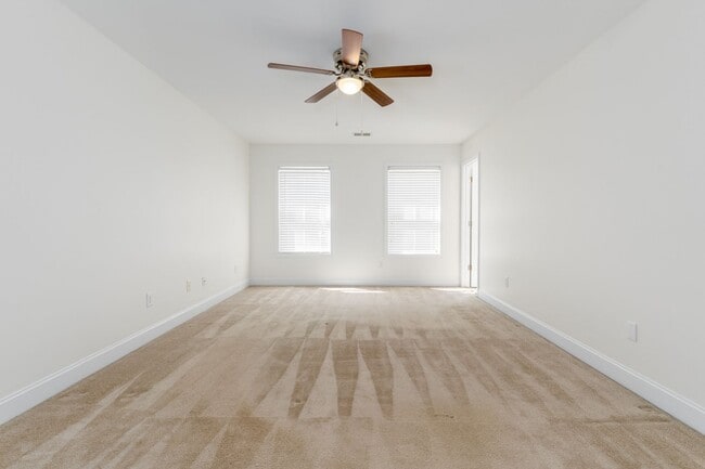 Building Photo - Stylish 3 Bedroom Home in The Sought-After Lake Carolina