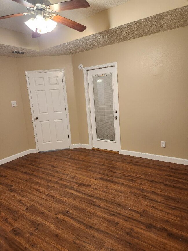 Building Photo - 8906 Winter Ct