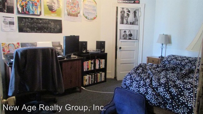 Building Photo - 3631 Spring Garden St