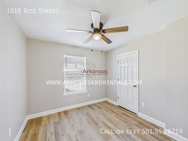 Building Photo - 1018 Rice St