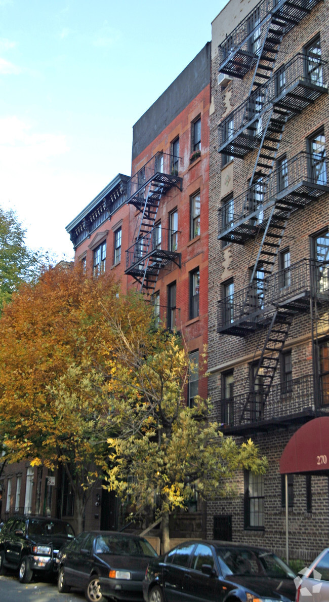 West Little York Apartments