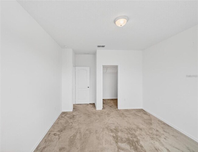 Building Photo - 2556 Leyland Cypress Ln