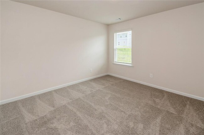 Building Photo - 605 Mackenzie Cv