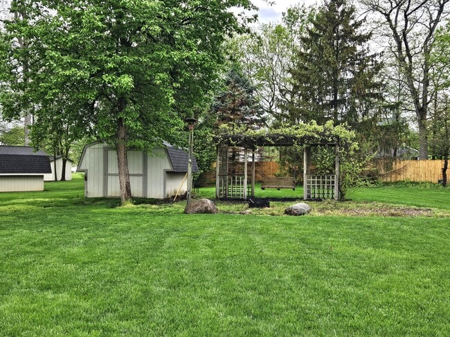 Building Photo - 5429 Bluebell Ct