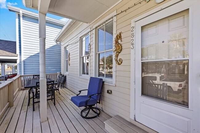 Building Photo - 2823 Avenue Q