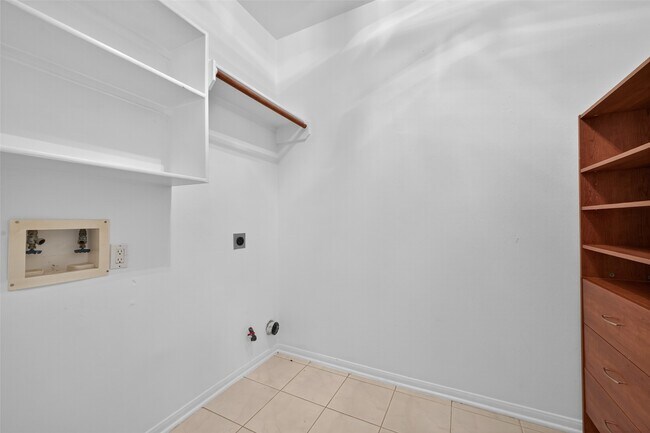 Building Photo - 1719 Park Harbor Estates Dr