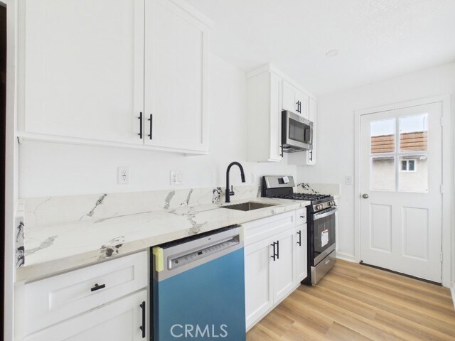 Building Photo - 16951 Hoskins Lane