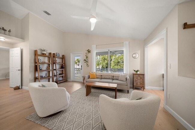 Building Photo - 109 Peterson Ln