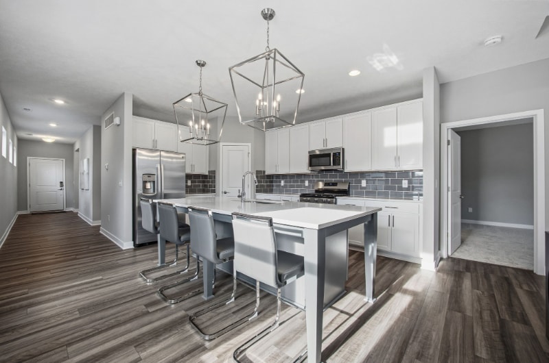 Building Photo - 2209 Aerotrain Ct N