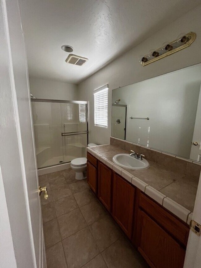 Building Photo - 6504 Nichelini Ct