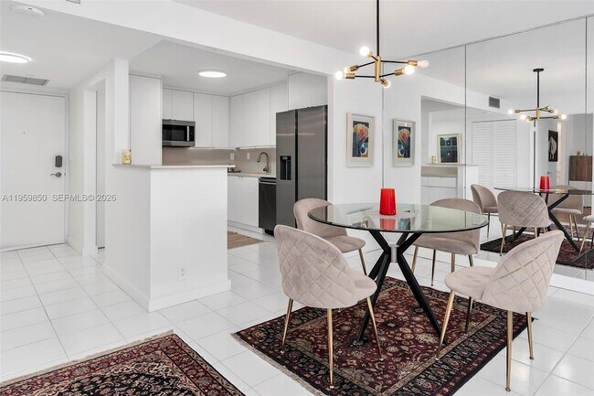 Building Photo - 1865 Brickell Ave