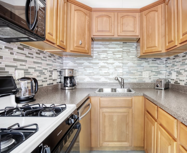 Building Photo - 249 Chestnut Hill Ave