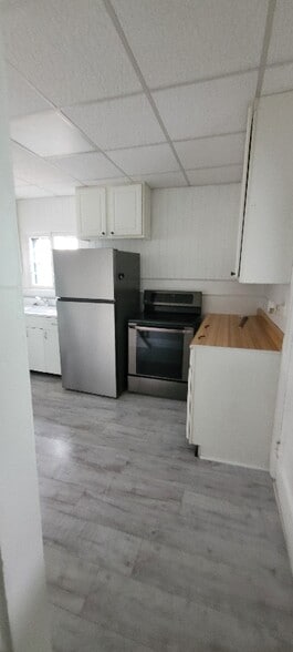 Building Photo - 231 A South Prospect St