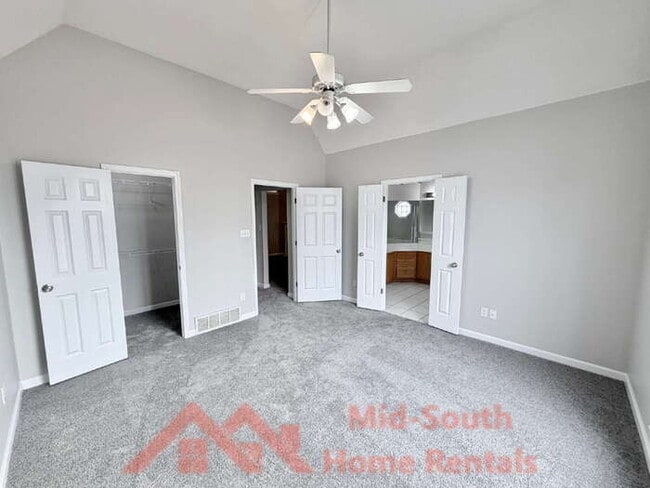 Building Photo - 2150 Berry Bush Ln