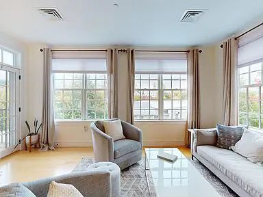 Building Photo - middlebury VT