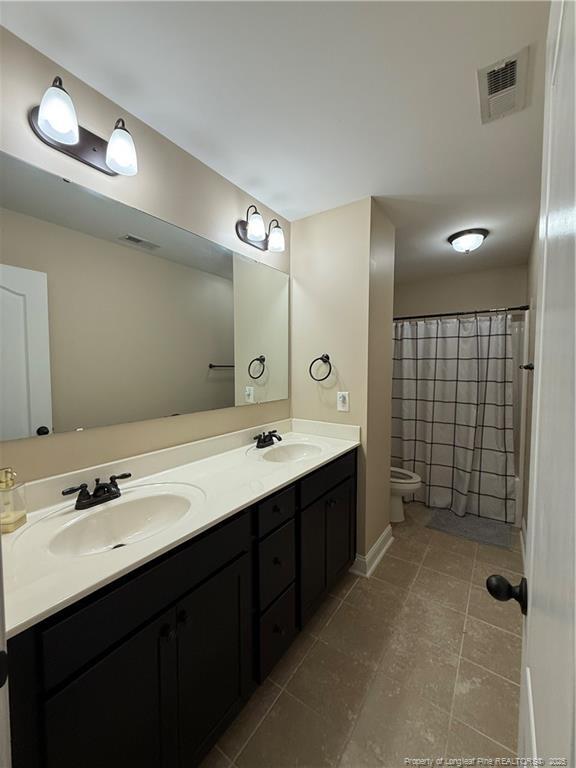 Building Photo - 31 Waterside Cir