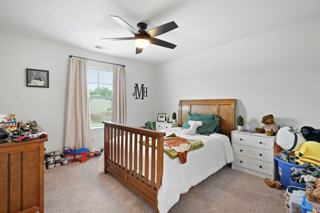 Building Photo - 41 Gypsea Ln