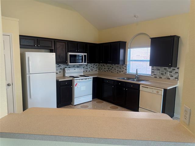 Building Photo - 12932 Honey Locust Cir
