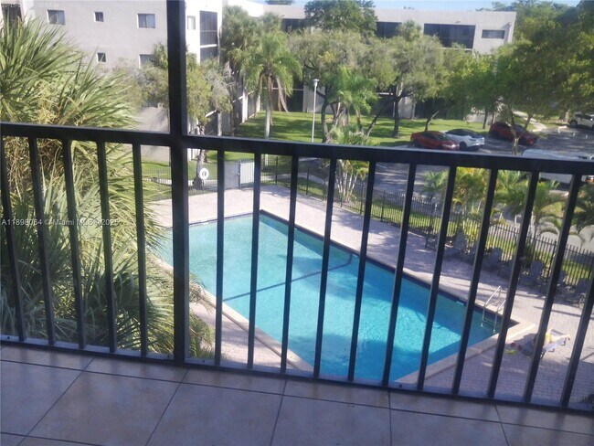 Building Photo - 8540 SW 133rd Avenue Rd