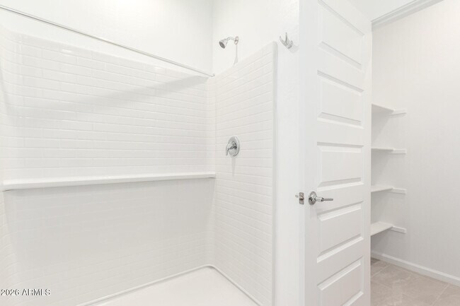 Building Photo - 9812 W Catalina Dr