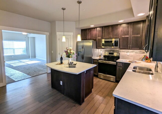 Building Photo - 4903 Northern Lights Dr