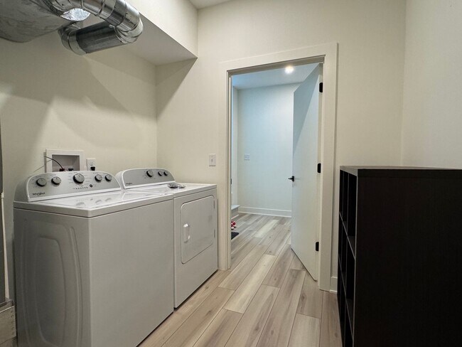 Building Photo - Vaulted Ceilings & Hardwood Floors in This Charming Indianapolis L